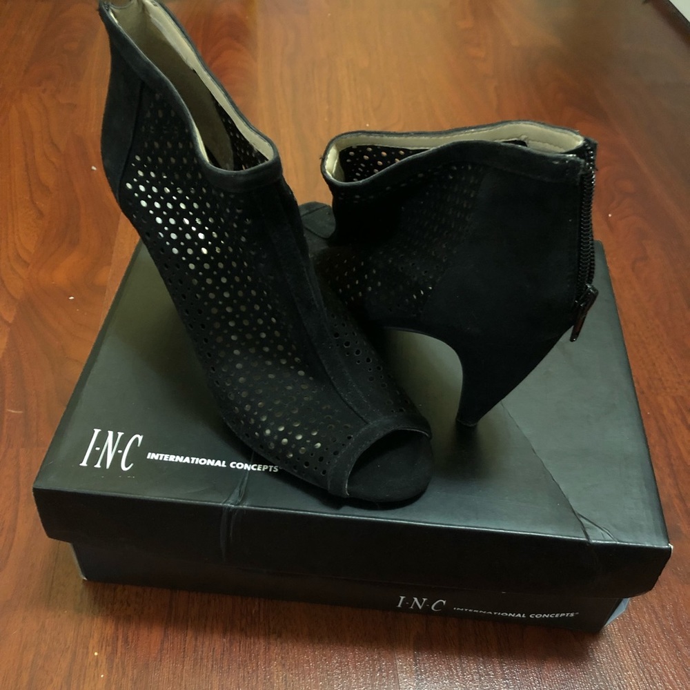 WORN ONCE 🖤 INC Black Suede Peeptoe Cage Bootie